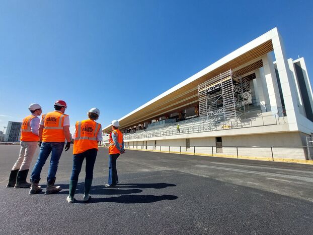 Rénovation Stade Yves du Manoir